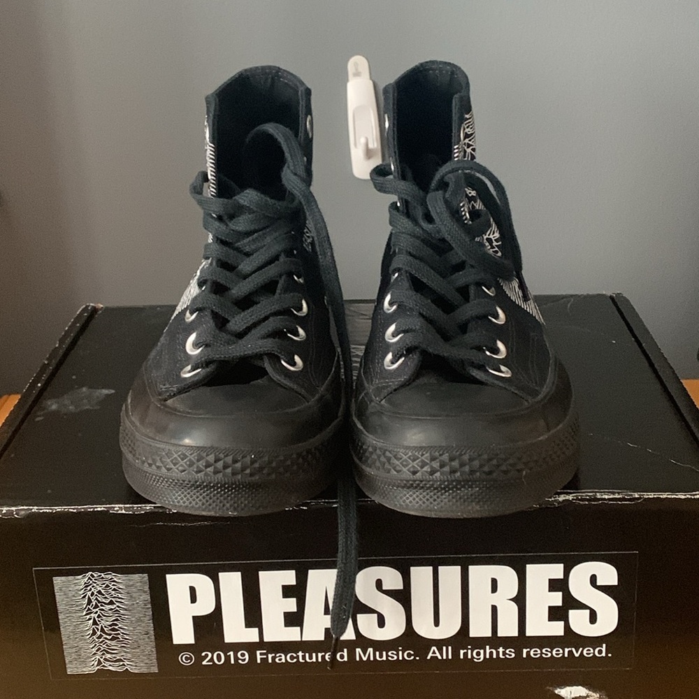 *SOLD* Pleasures x Joy Division x Converse Chuck 70s Hi.  Men’s size 7.5. - Picture 5 of 11